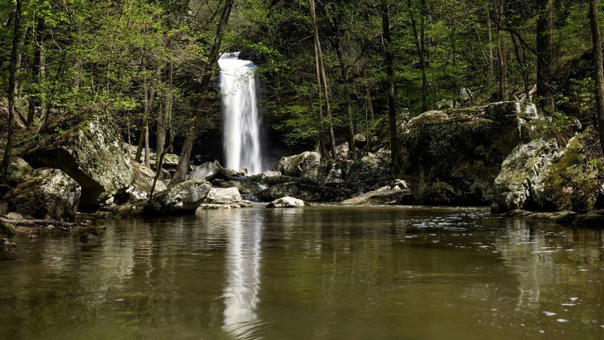 Arkansas State Parks invites families to explore The Natural State during Spring Break