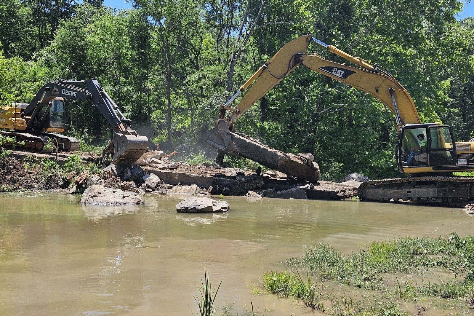 AGFC celebrates World Fish Migration Day with fish passage improvements in southwest Arkansas