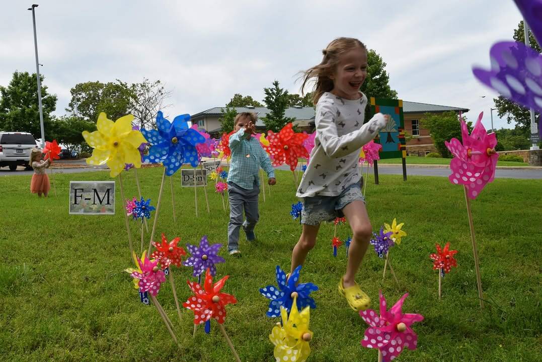 Baxter County Library hosting Mother’s Day pinwheel fundraiser for Library Hill Trail